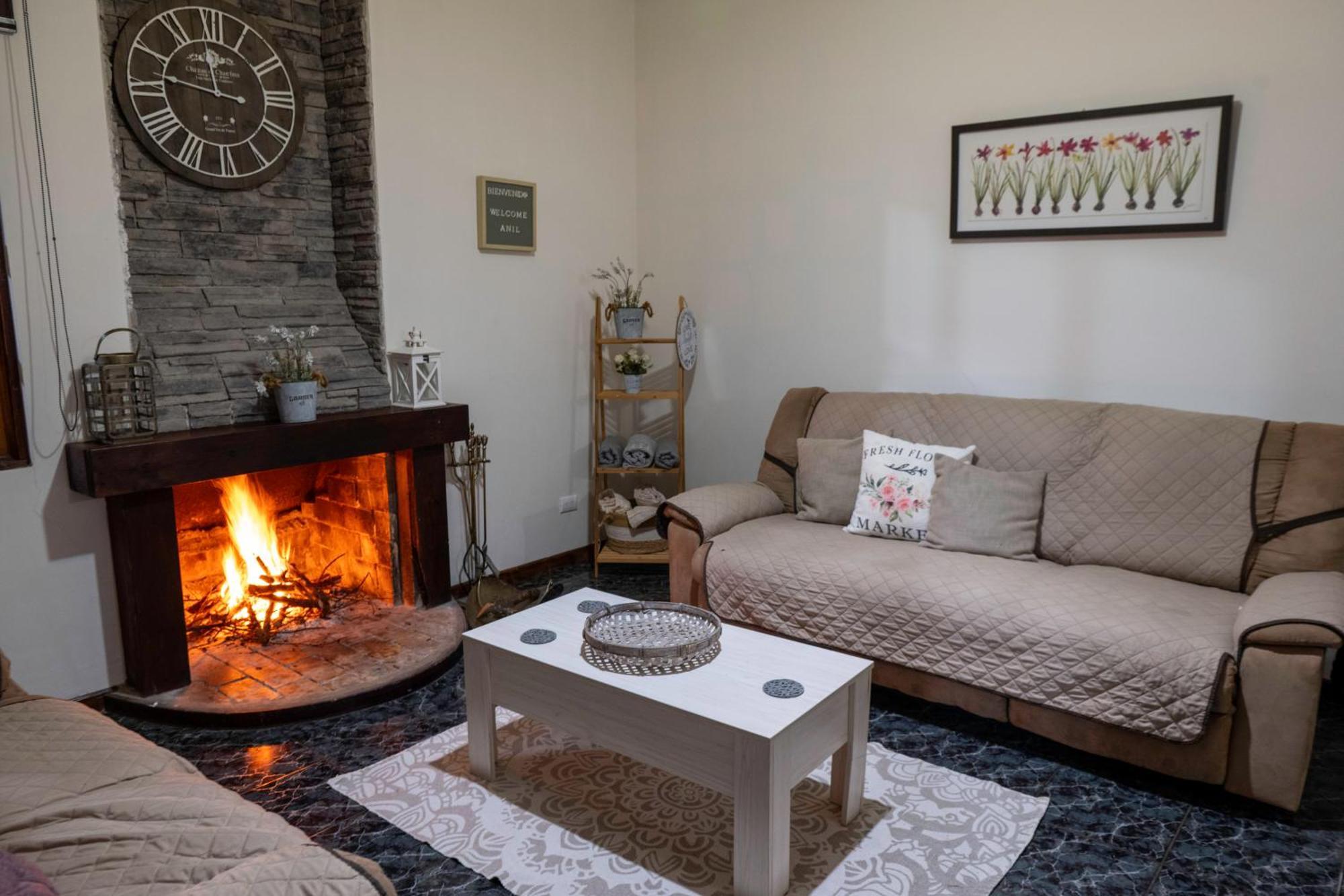 Country House, Cozy Fireplace And An Amazing View Cartago Exterior photo